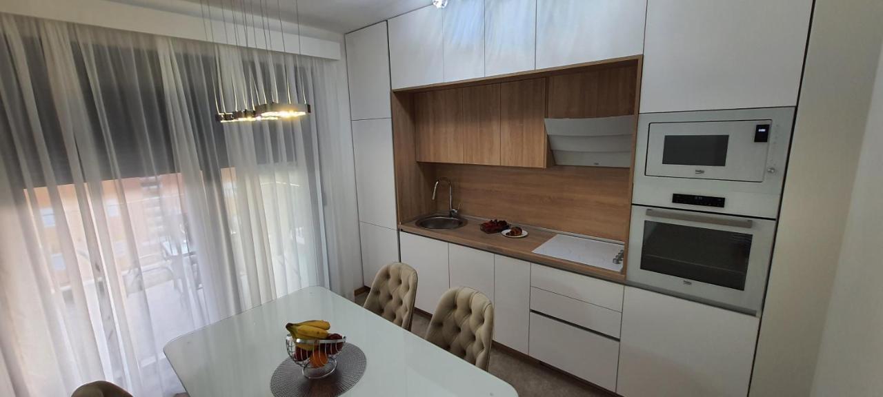 Luxury Apartment Stefanija 蒂瓦特 外观 照片